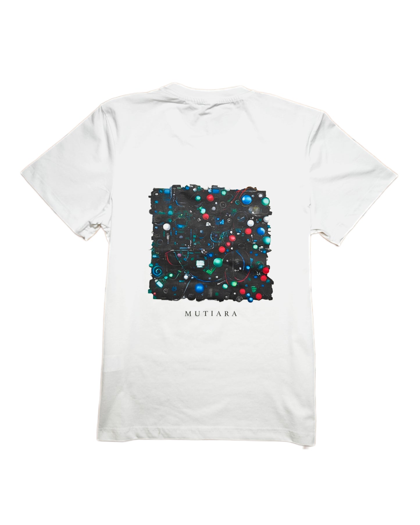 Mutiara Noir Signature Tee White & Grey